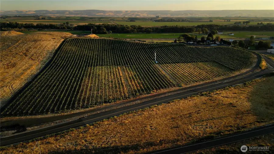 406 Lower Dry Creek Road, Walla Walla, WA 99362 - #2