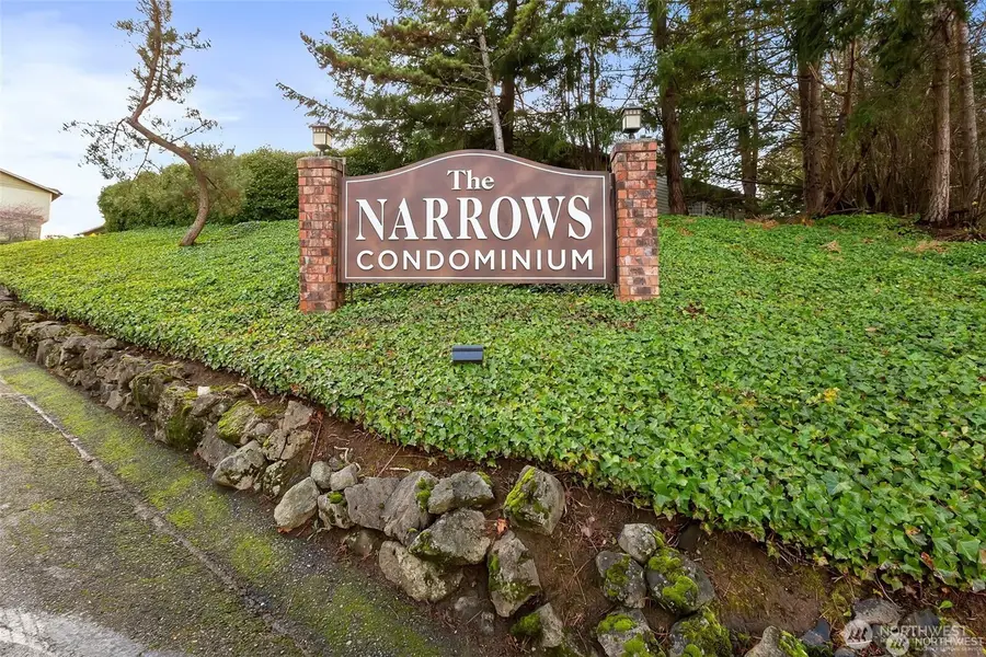 3400 Narrows View Lane Ne #204, Bremerton, WA 98310 - #2