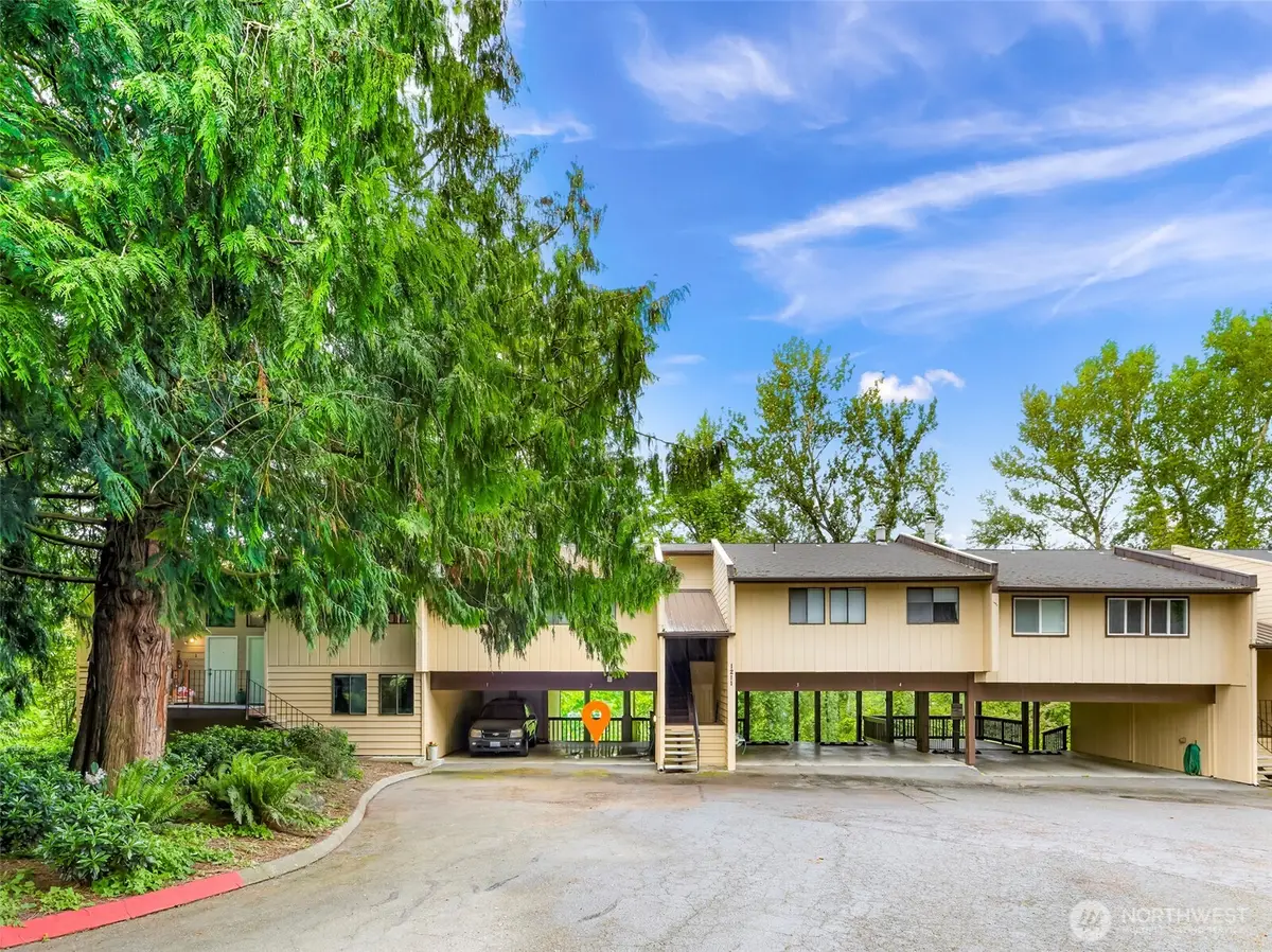 1211 N 8th Street #2, Mount Vernon, WA 98273 - Image #1