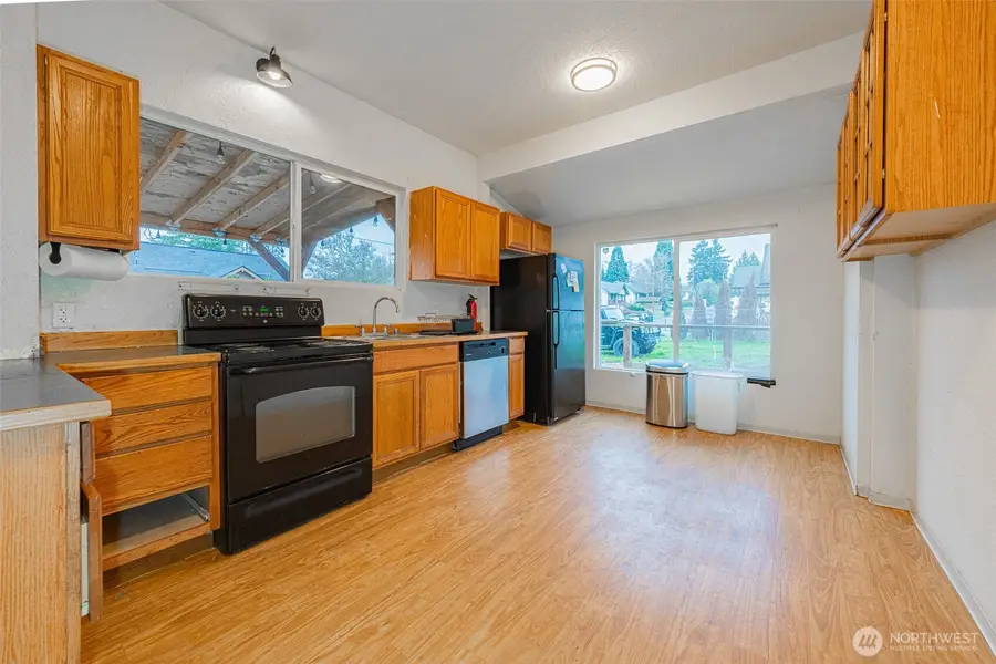 5024 S Cushman Avenue, Tacoma, WA 98408 - #3