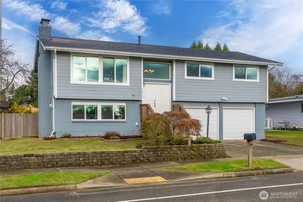 10512 SE 236th Place, Kent, WA 98031