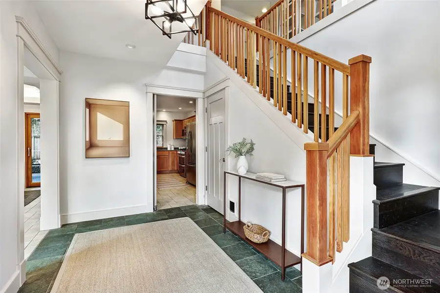 11551 34th Avenue Ne, Seattle, WA 98125 - Image #3