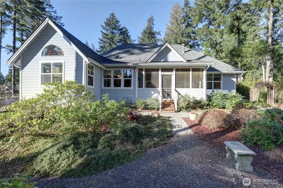 11 E Betty Jo Court, Union, WA 98592 - #3