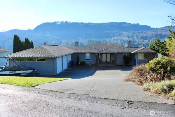 18064 Mariposa Lane, Mount Vernon, WA 98274