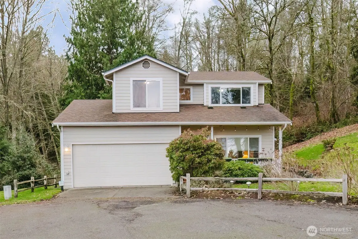 8911 NE Roanoke Road, Bremerton, WA 98311 - Image #1