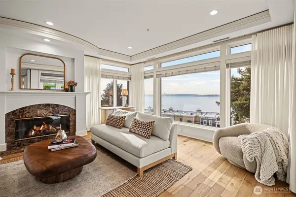 225 2nd Street S #D4, Kirkland, WA 98033