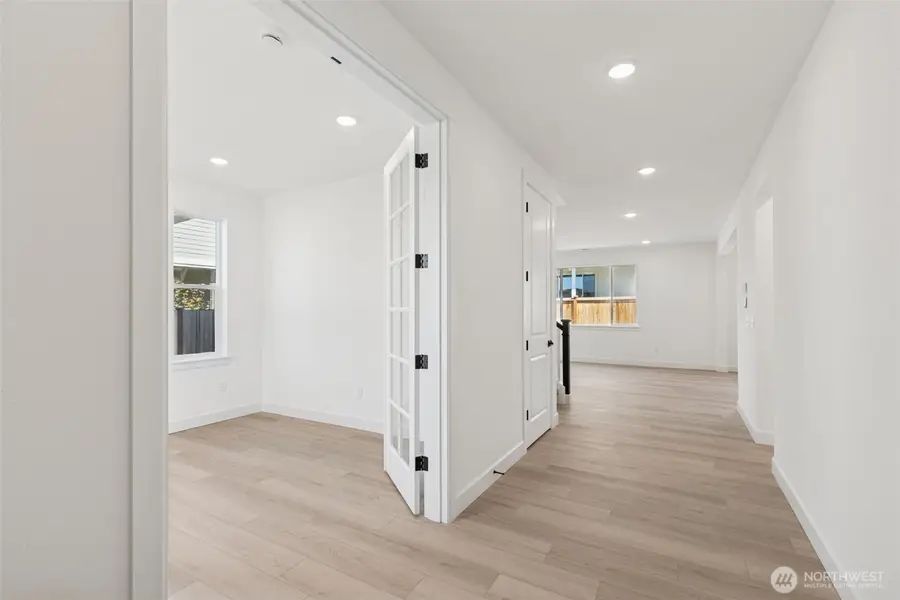 10679 Treasure Drive Nw #114, Silverdale, WA 98383 - Image #2