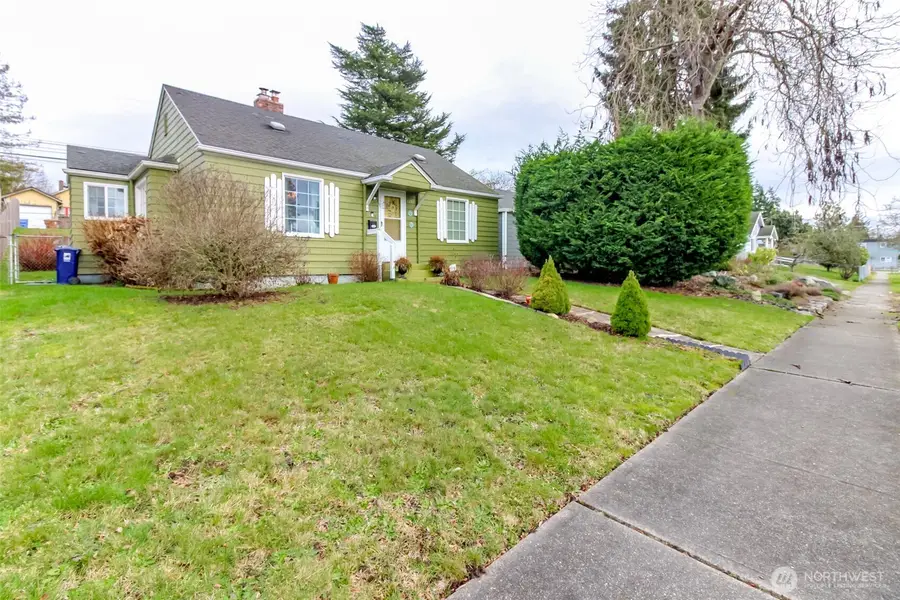 1237 S Ridgewood Avenue, Tacoma, WA 98405 - #2