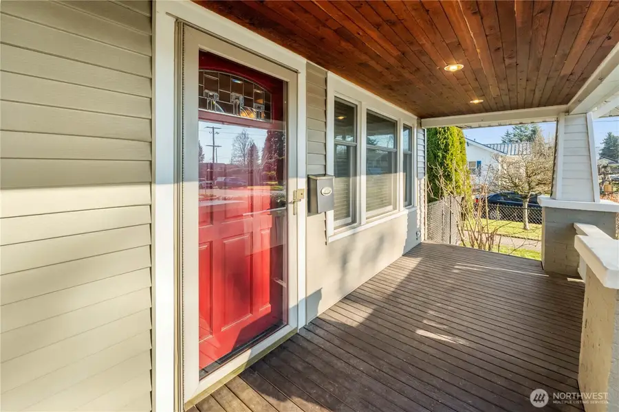 1705 Marshall Avenue, Enumclaw, WA 98022 - Image #3