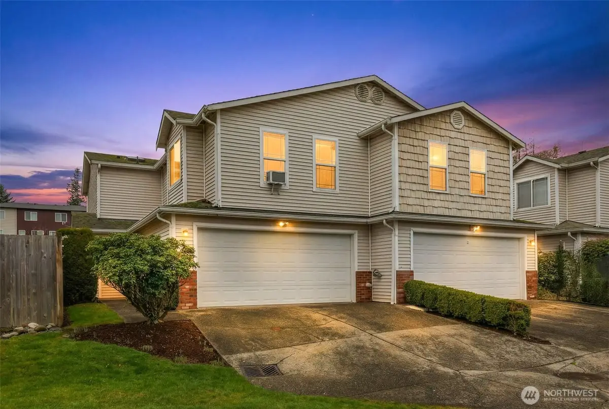 3225 156th Street Sw #3, Lynnwood, WA 98087 - Image #1