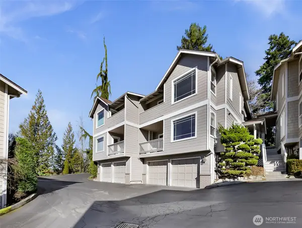 11302 Ohde Circle #13, Kirkland, WA 98033