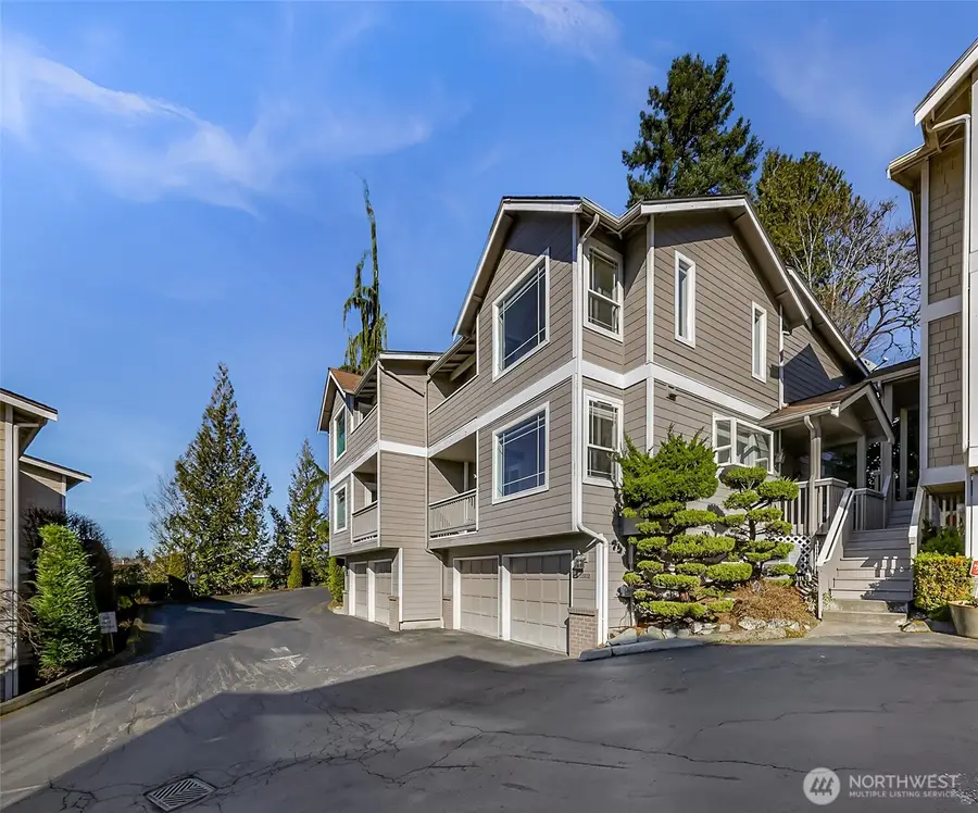 11302 Ohde Circle #13, Kirkland, WA 98033 - #2