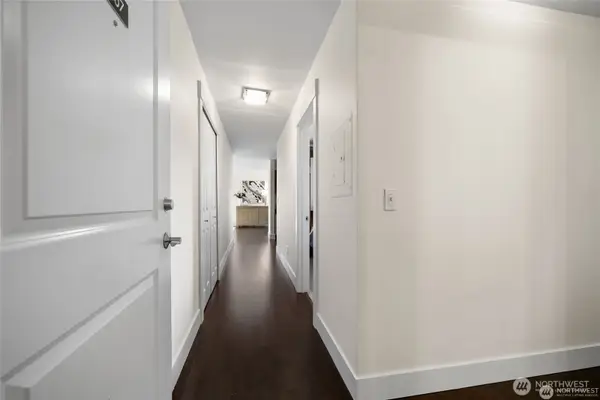 120 NW 39th Street #407, Seattle, WA 98107