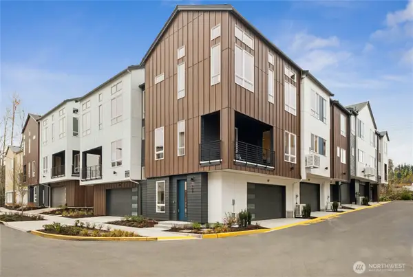 12237 137th Place Ne #2806, Redmond, WA 98052