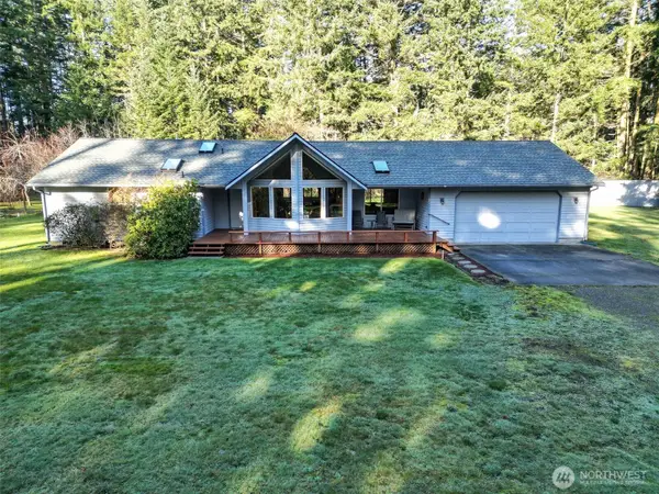 464 Stillmeadow Rd, Coupeville, WA 98239