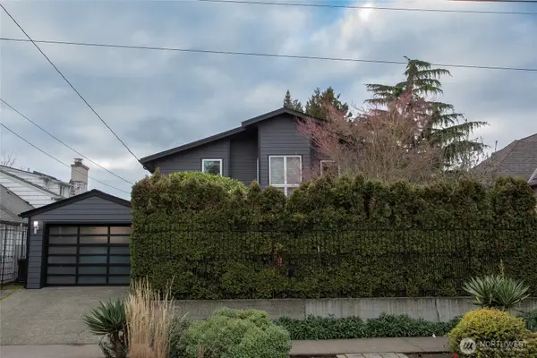 907 Broadway E, Seattle, WA 98102