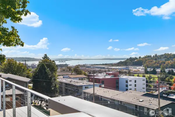 2808 14th Avenue W #B, Seattle, WA 98119