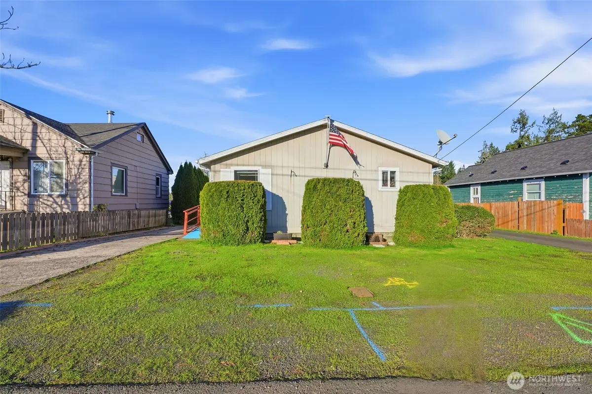 1003 Lord Street, Kelso, WA 98626 - #1