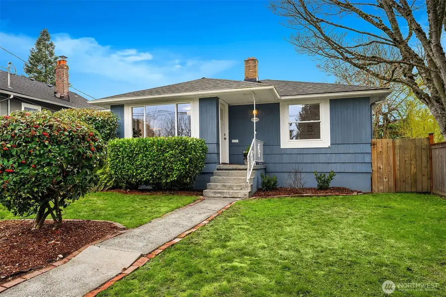 3433 38th Avenue Sw, Seattle, WA 98126 - Image #2