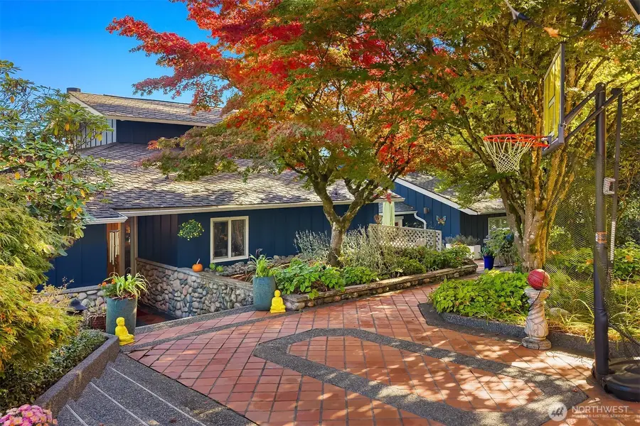 24025 75th Avenue Se, Woodinville, WA 98072 - #2