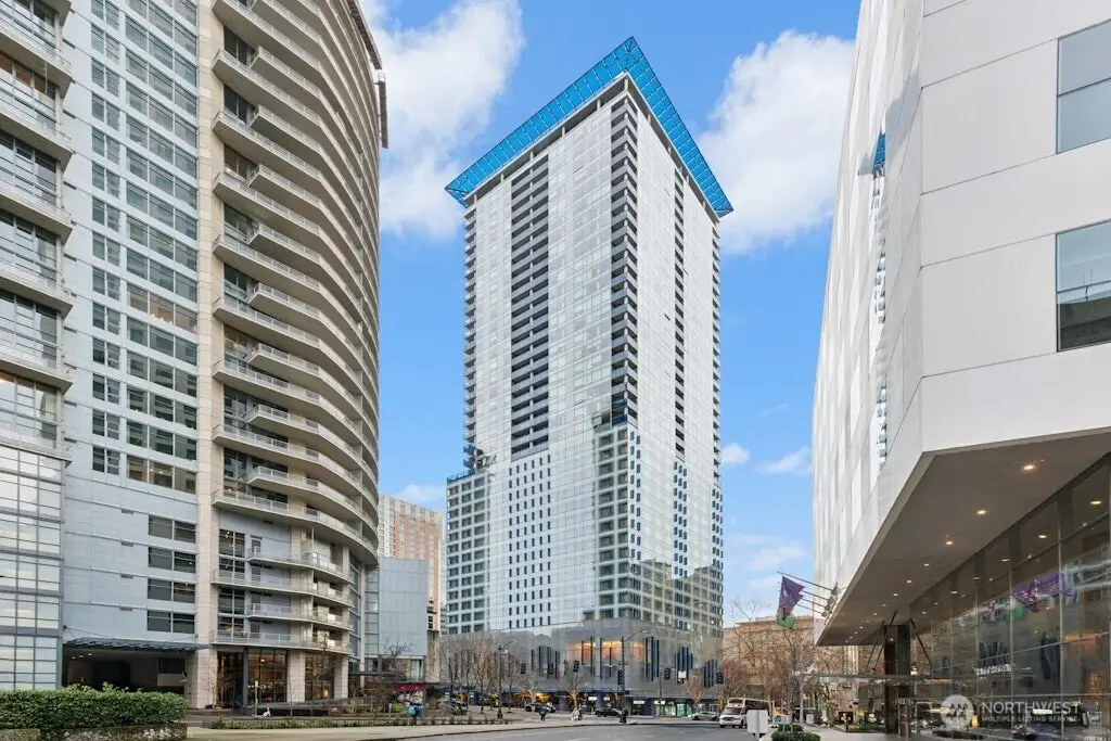 737 Olive Way #2200, Seattle, WA 98101 - Image #1