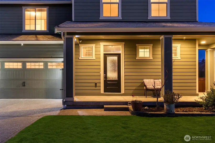 985 Riley Drive E, Enumclaw, WA 98022 - Image #2