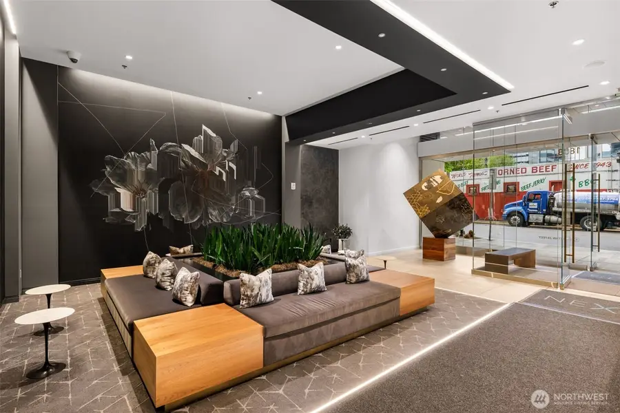 1808 Minor Avenue #1211, Seattle, WA 98101 - Image #2