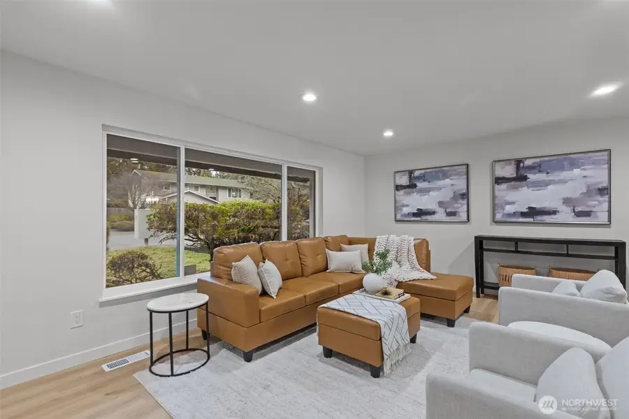 10621 164th Avenue Ne, Redmond, WA 98052 - Image #3