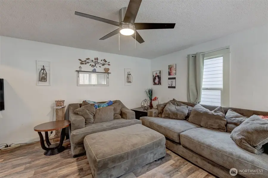 218 Elberta Avenue, Cashmere, WA 98815 - Image #2