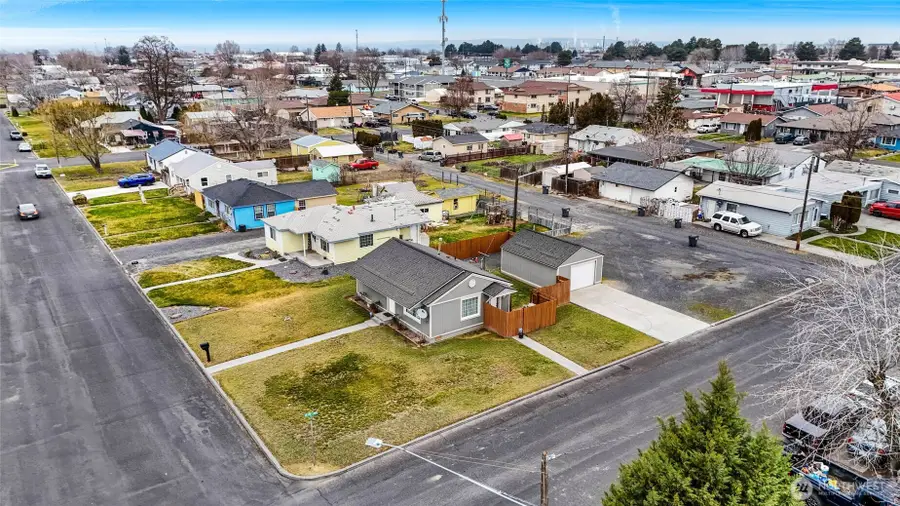 1255 E Larch Street, Othello, WA 99344 - Image #2