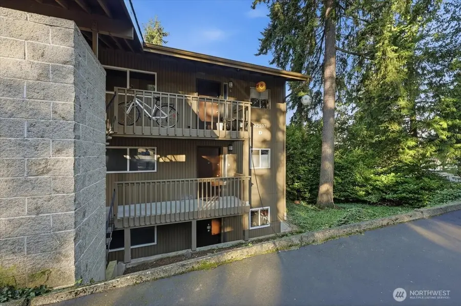 22107 66th Avenue W #4D, Mountlake Terrace, WA 98043 - Image #2