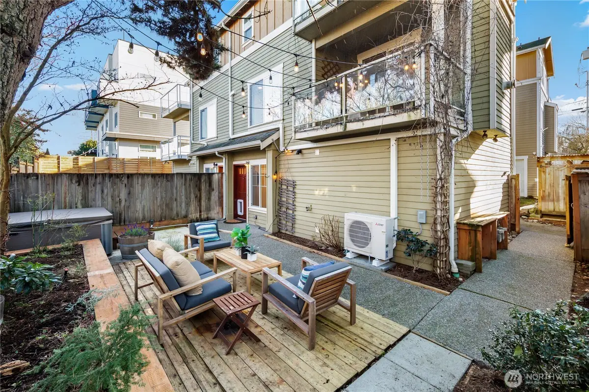 734 92nd Street #A, Seattle, WA 98103 - Image #1