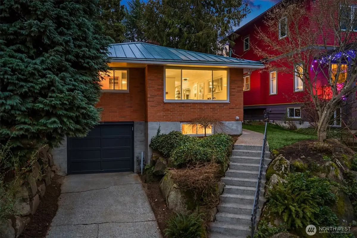 119 N 84th Street, Seattle, WA 98103 - Image #1