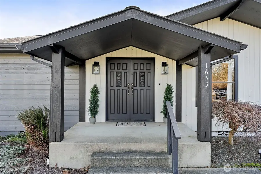 1655 Wheaton Street, Raymond, WA 98577 - Image #2