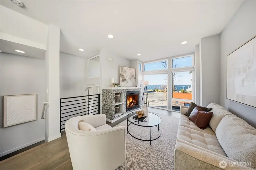 3010 63rd Avenue Sw #A, Seattle, WA 98116 - Image #3