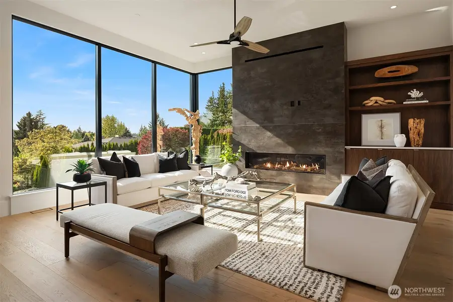 1032 89th Avenue Ne, Bellevue, WA 98004 - #2