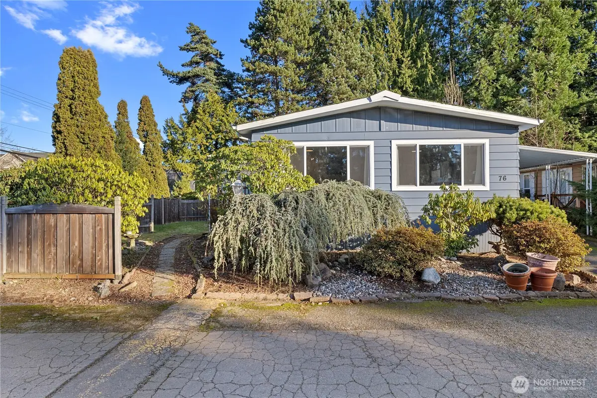 5220 176 Street Sw, Lynnwood, WA 98037 - Image #1