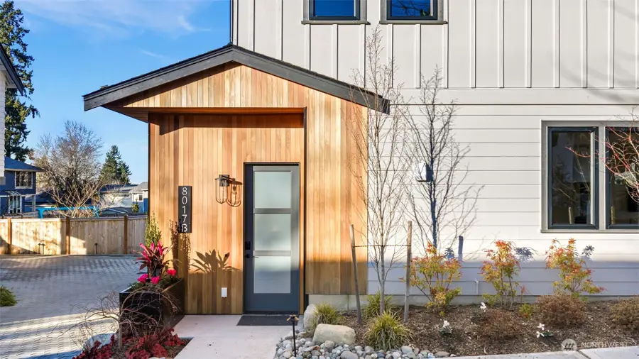 8017 126th Avenue Ne #B, Kirkland, WA 98033 - #2