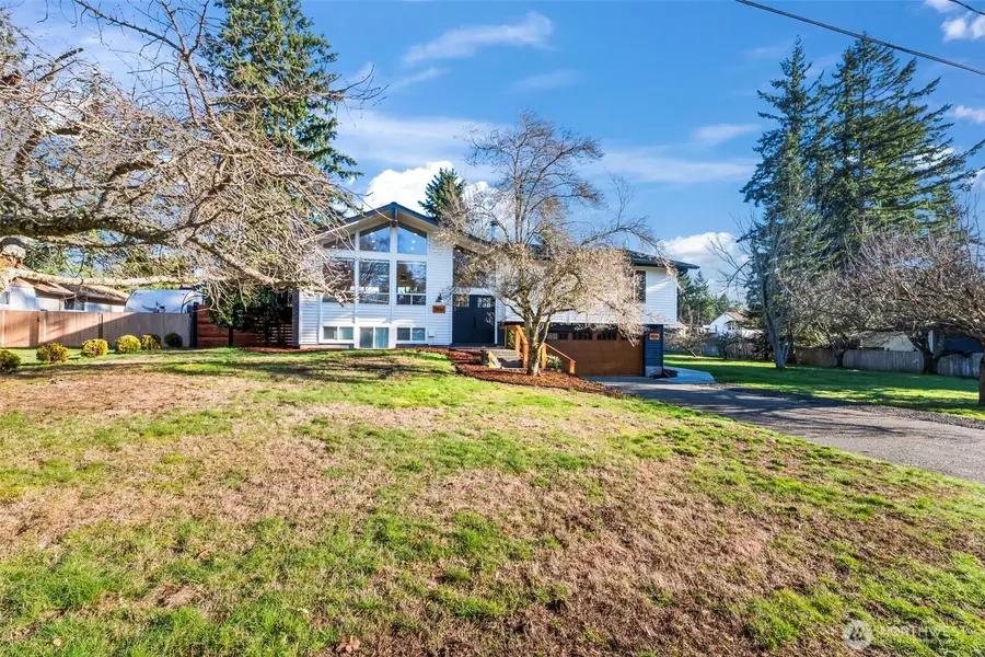 9844 Olson Road Nw, Bremerton, WA 98311 - Image #2