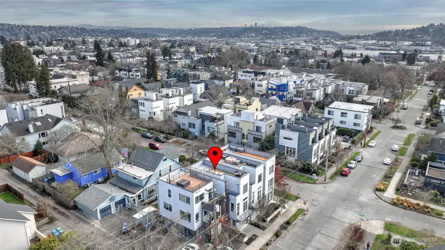 6404 28th Avenue Nw, Seattle, WA 98107 - Image #2