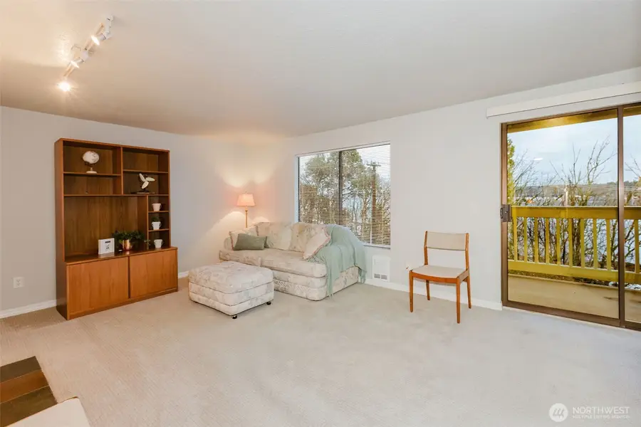 1700 W Sunn Fjord #L103, Bremerton, WA 98312 - #2