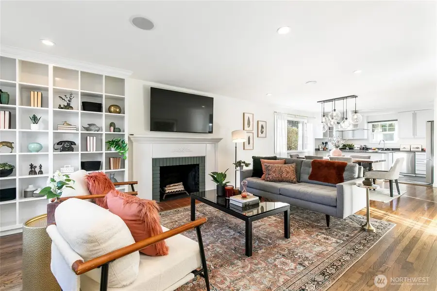 7731 29th Avenue Nw, Seattle, WA 98117 - Image #2