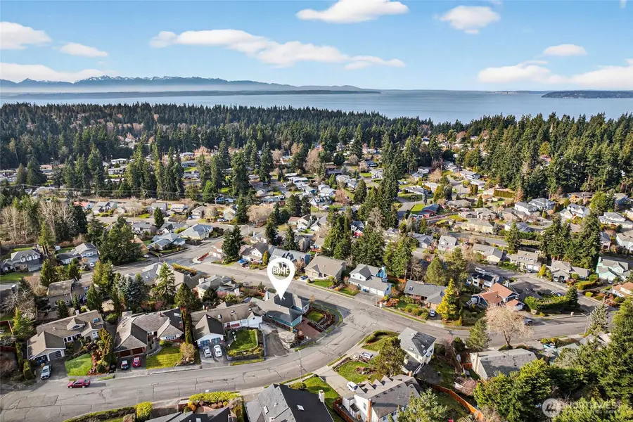 18304 68th Avenue W, Lynnwood, WA 98037 - Image #2