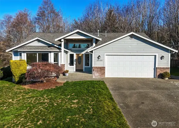 3523 E Calistoga Court, Port Orchard, WA 98366