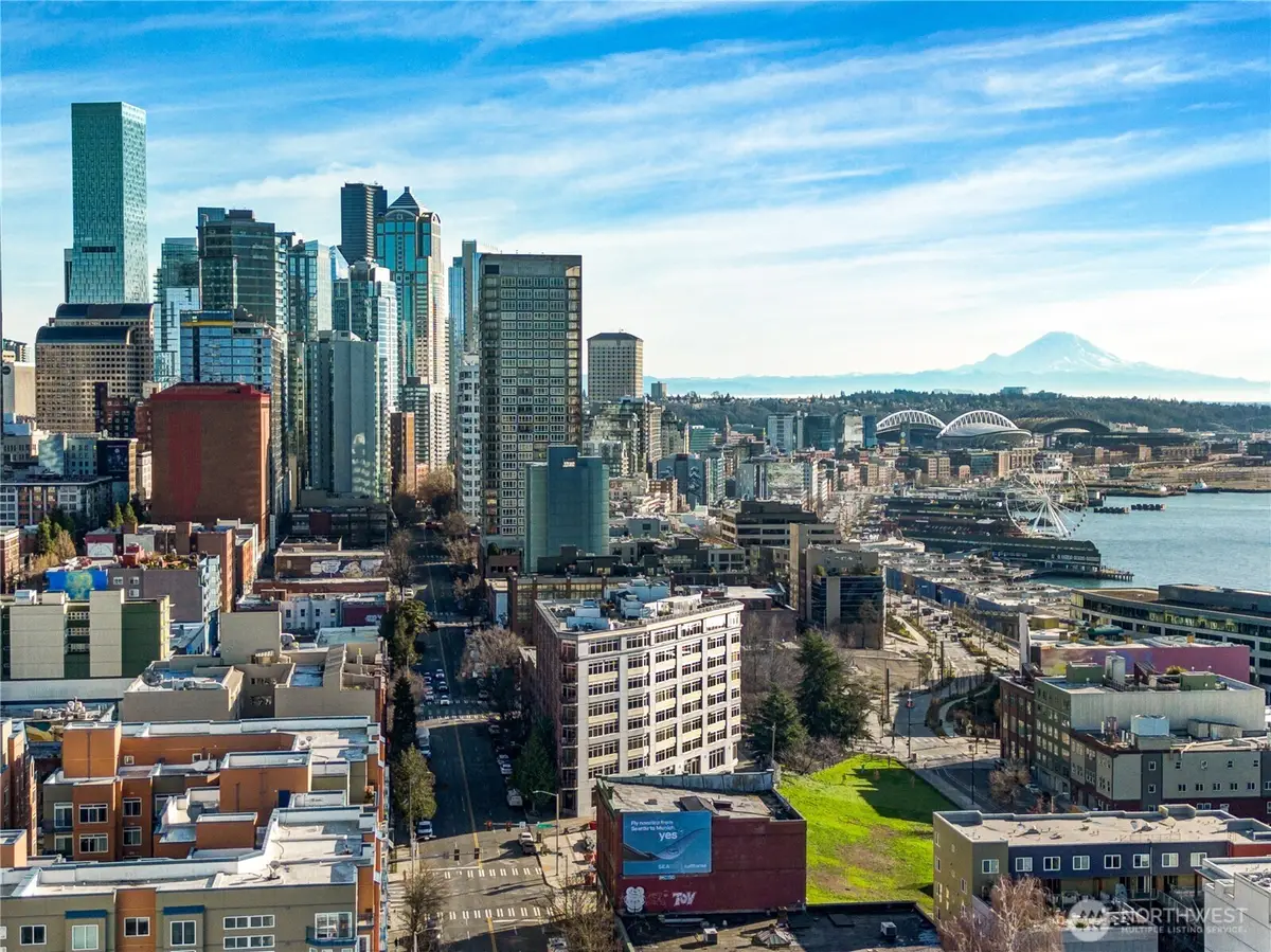 2621 2nd Avenue #706, Seattle, WA 98121 - Image #1