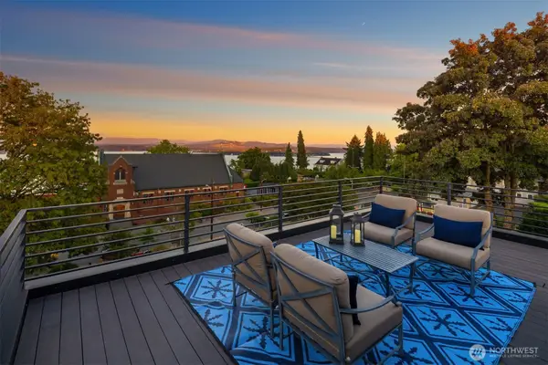 928 34th Avenue, Seattle, WA 98122