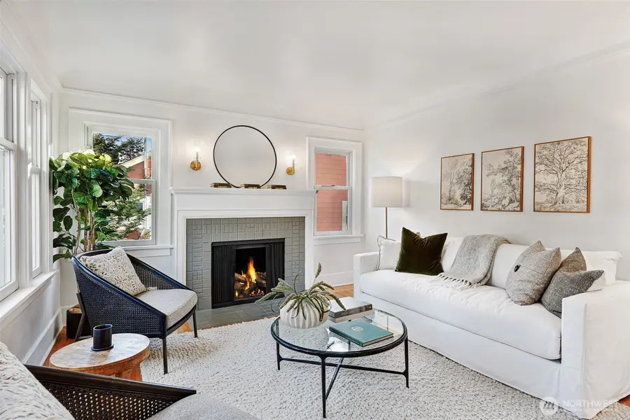 6727 6th Avenue Nw, Seattle, WA 98117 - Image #3