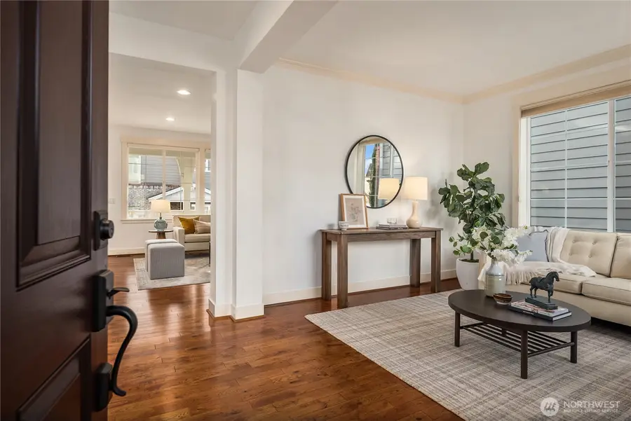 327 4th Avenue S, Kirkland, WA 98033 - #3