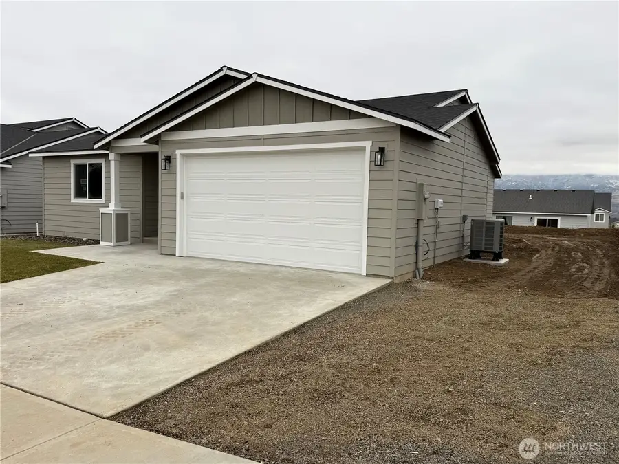 2426 2nd Street Se, East Wenatchee, WA 98802 - #3