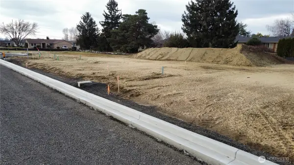 1150 Fortune Drive #4, Walla Walla, WA 99362